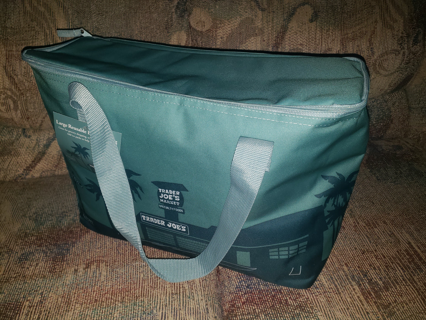 Trader Joe's Large Reusable Insulated Bag Emerald Green