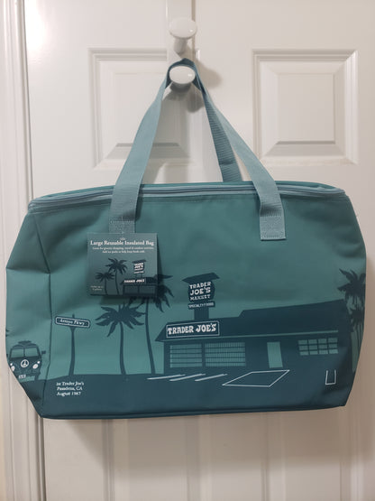 Trader Joe's Large Reusable Insulated Bag Emerald Green