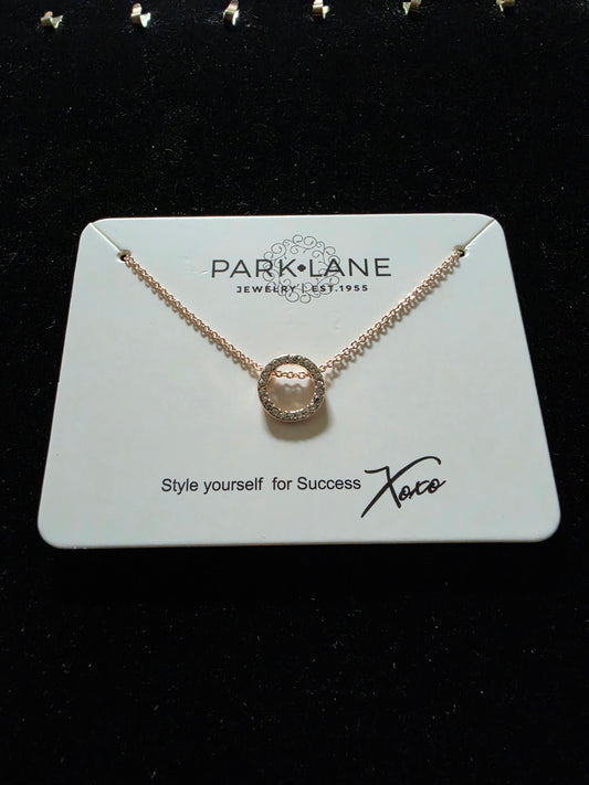 Park Lane Roo Necklace – Circle of Crystals